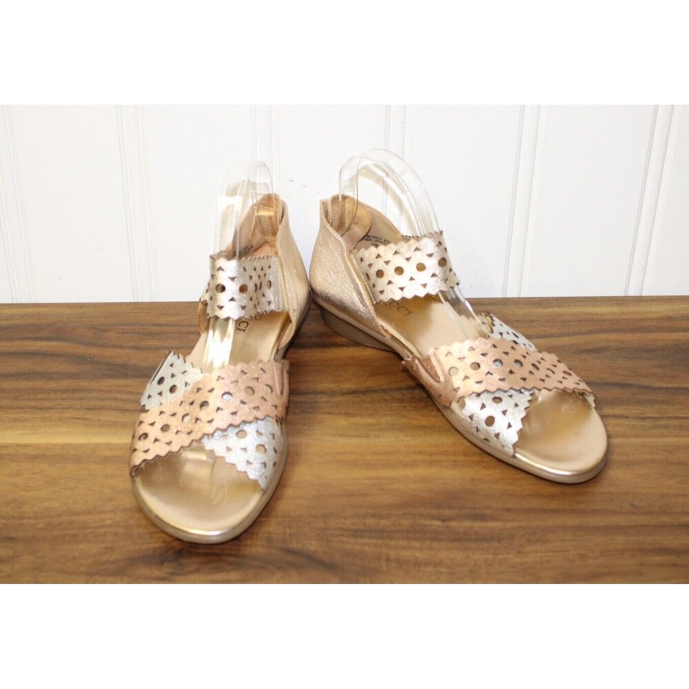 Sesto Meucci Leather Cut-Out Cross Stap Sandals Elbi Metallic Size 11 M - Picture 2 of 8
